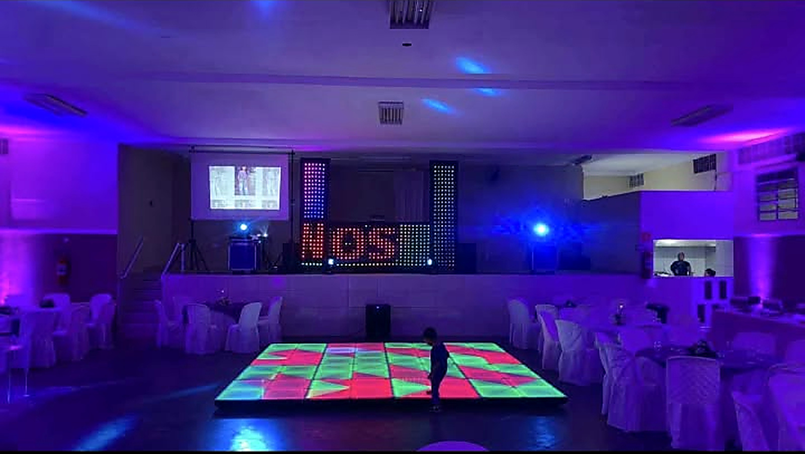 Painel de LED em evento da LINEOne